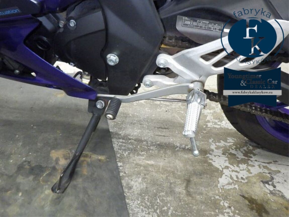 YAMAHA YZF-R15 - zdjęcie 29