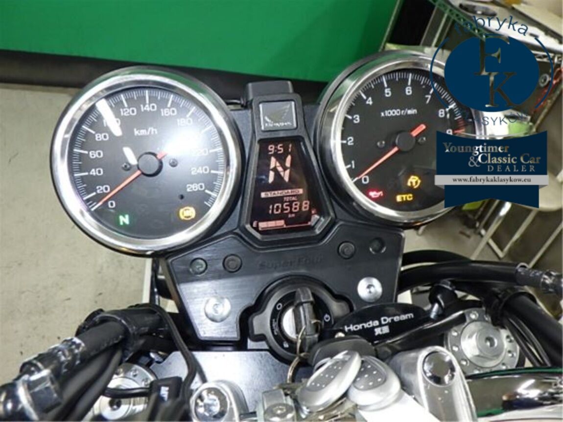 HONDA CB1300SF-3SP 2022 - zdjęcie 16