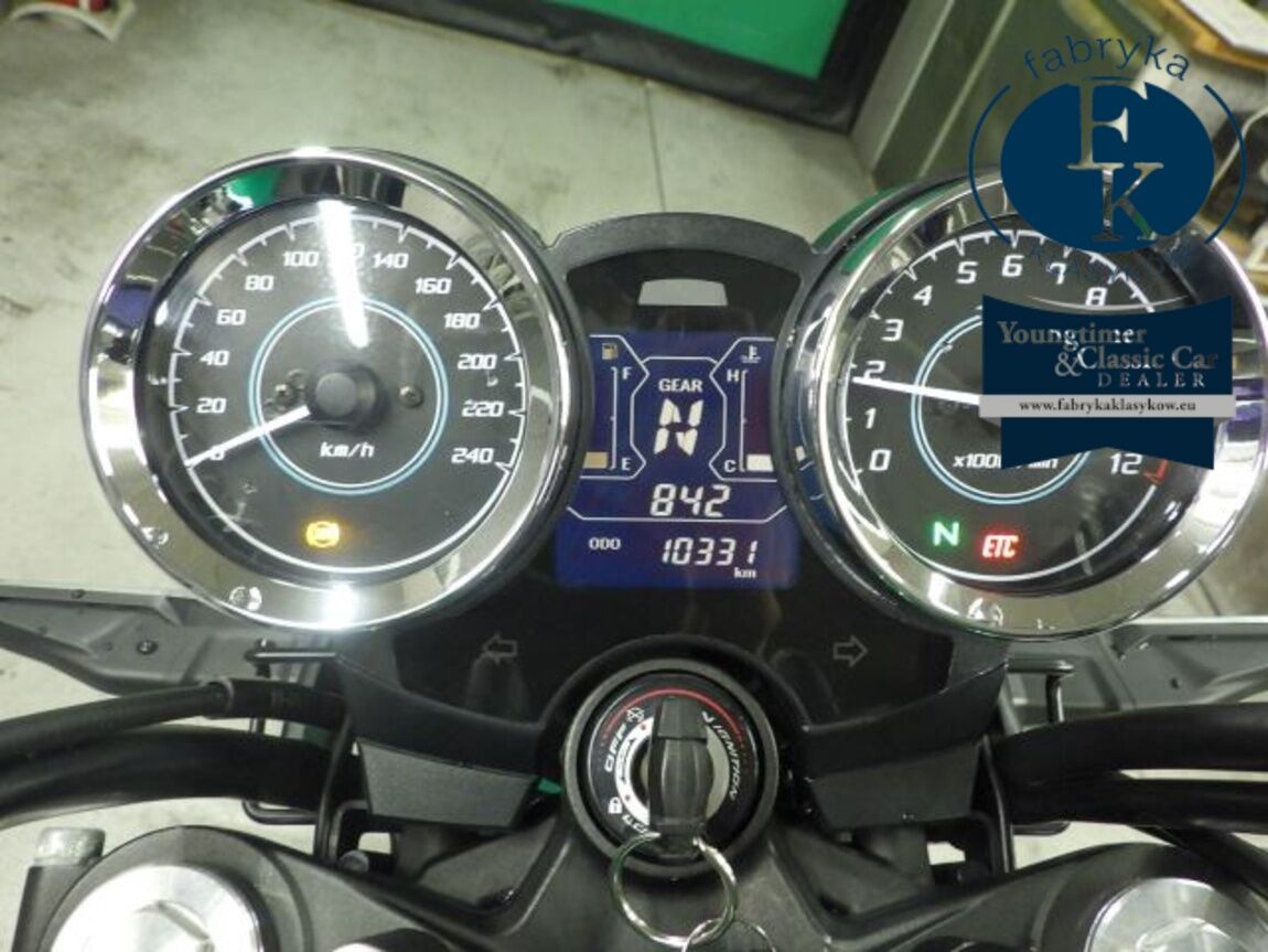 KAWASAKI Z650RS 2022 - zdjęcie 13