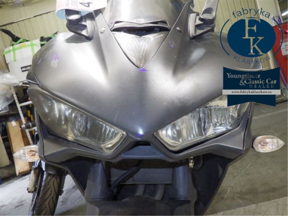YAMAHA YZF-R25 - zdjęcie 11