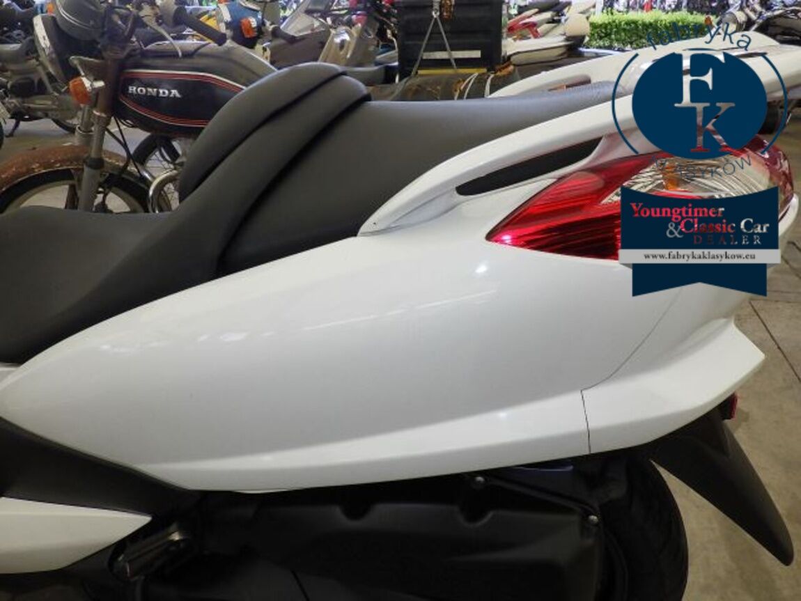 YAMAHA MAJESTY 250-4 - zdjęcie 13
