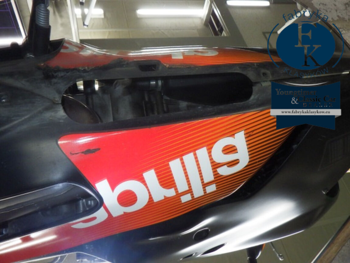 APRILIA RSV1000R 2004 - zdjęcie 8