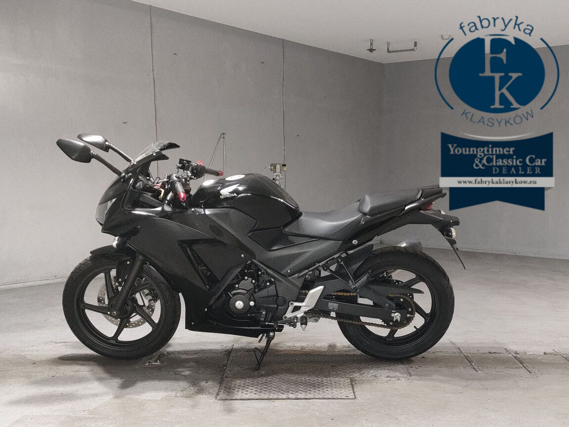 HONDA CBR250R  - zdjęcie 3