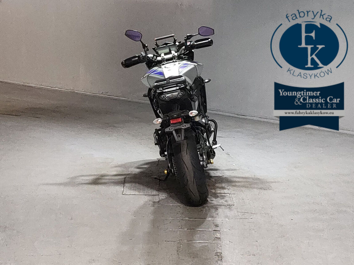 YAMAHA MT-09 2015 - zdjęcie 5
