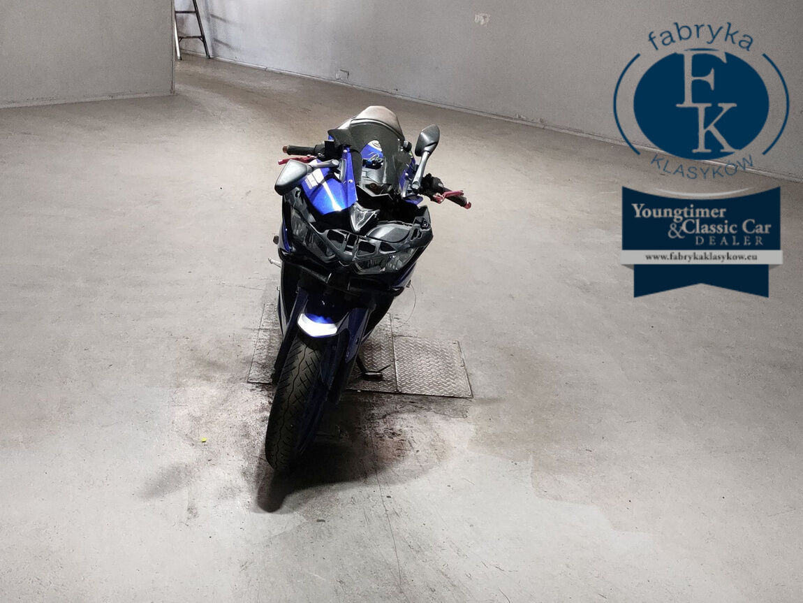 YAMAHA YZF-R25  - zdjęcie 4
