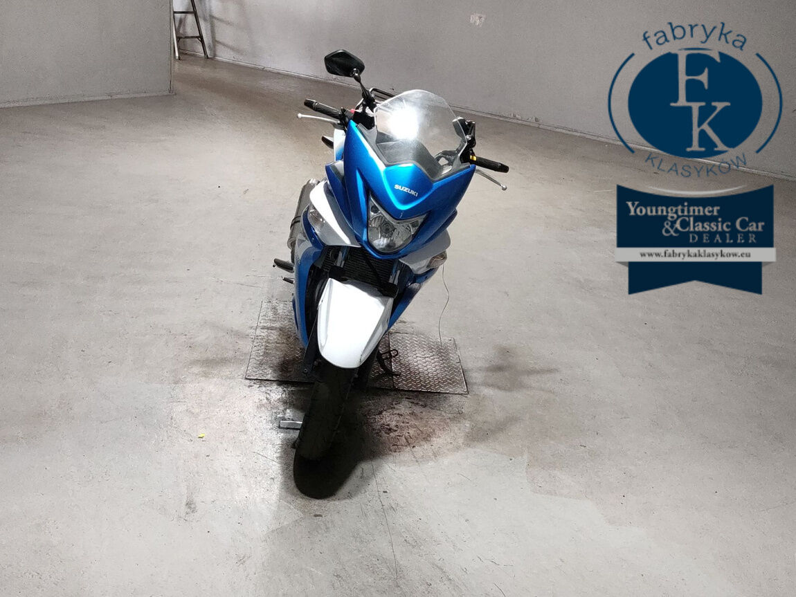 SUZUKI GSR250F  - zdjęcie 4