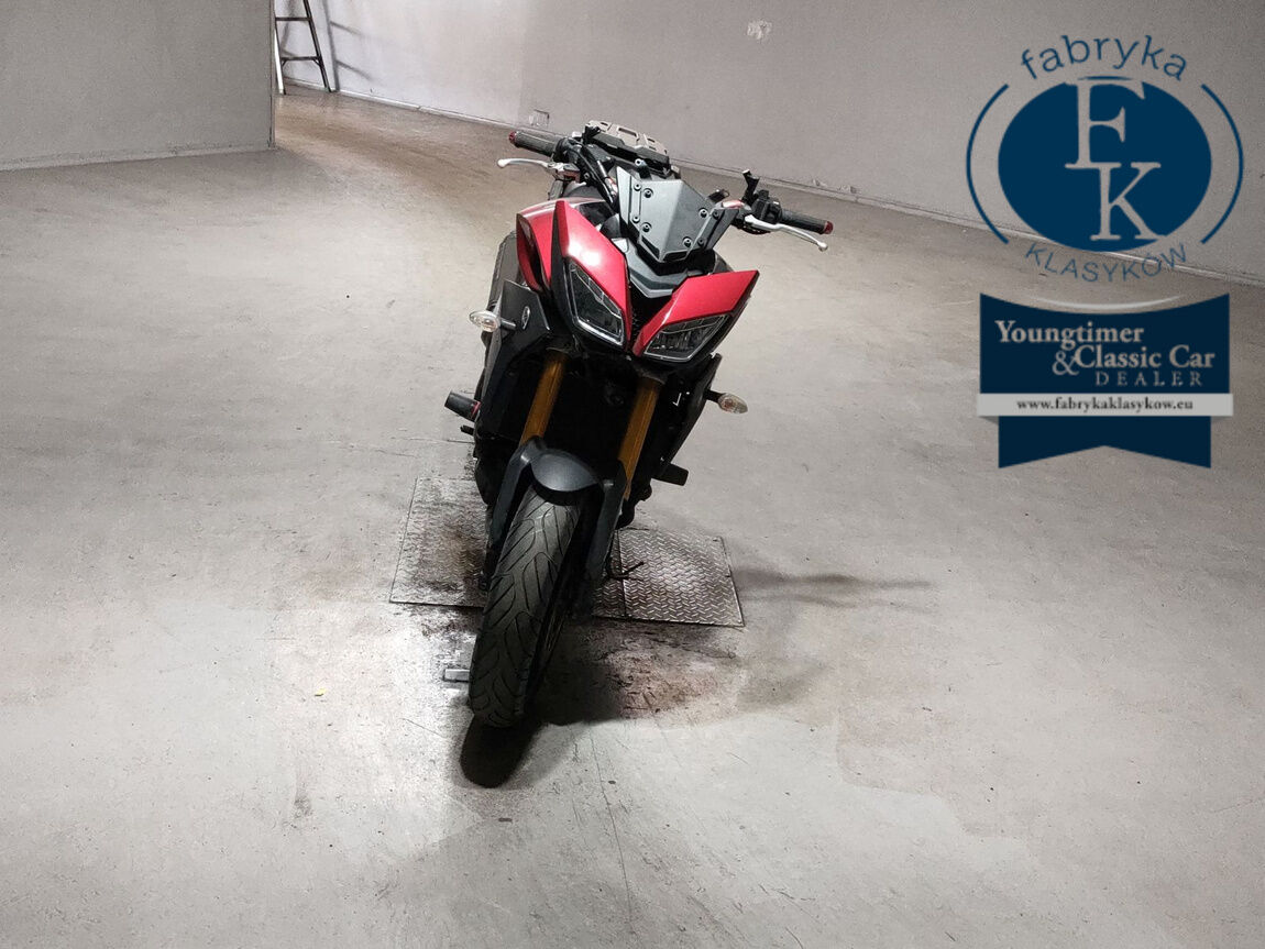 YAMAHA MT-09 2015 - zdjęcie 4