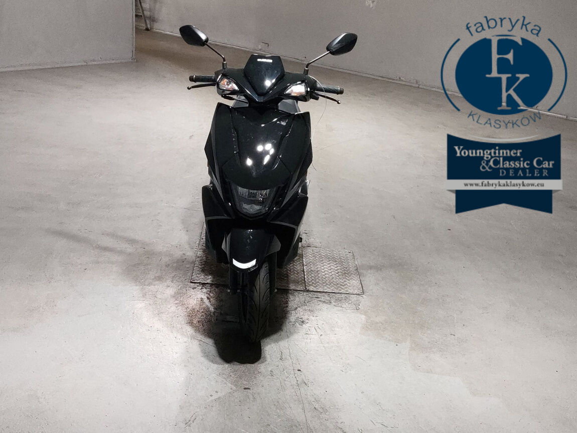 SUZUKI AVENIS125  - zdjęcie 4