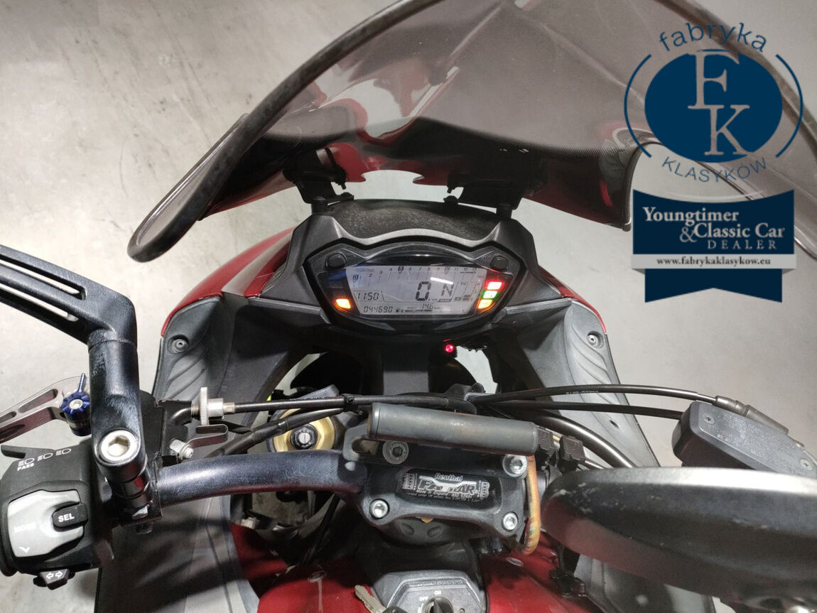 SUZUKI GSX-S1000F 2016 - zdjęcie 6