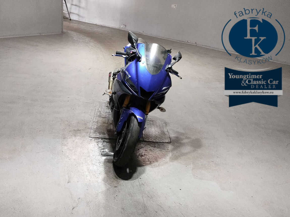 YAMAHA YZF-R3 2019 - zdjęcie 4