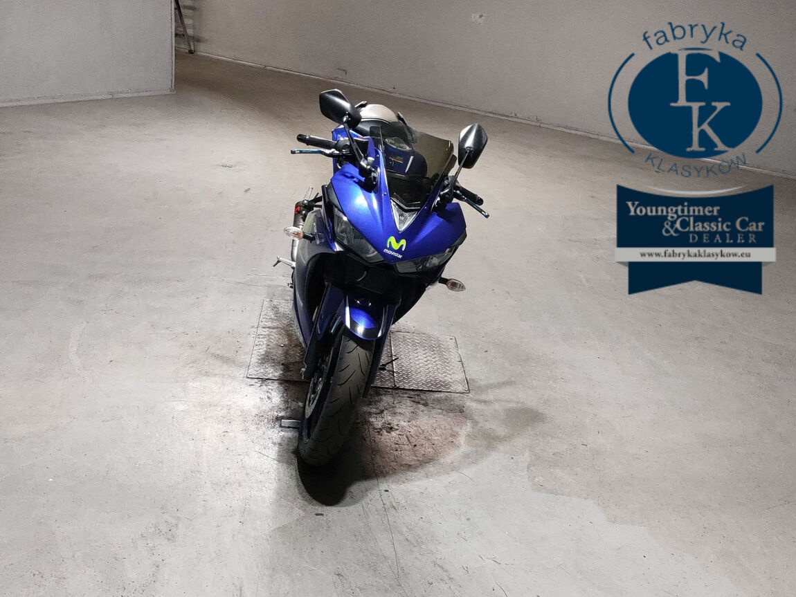 YAMAHA YZF-R3 2017 - zdjęcie 4