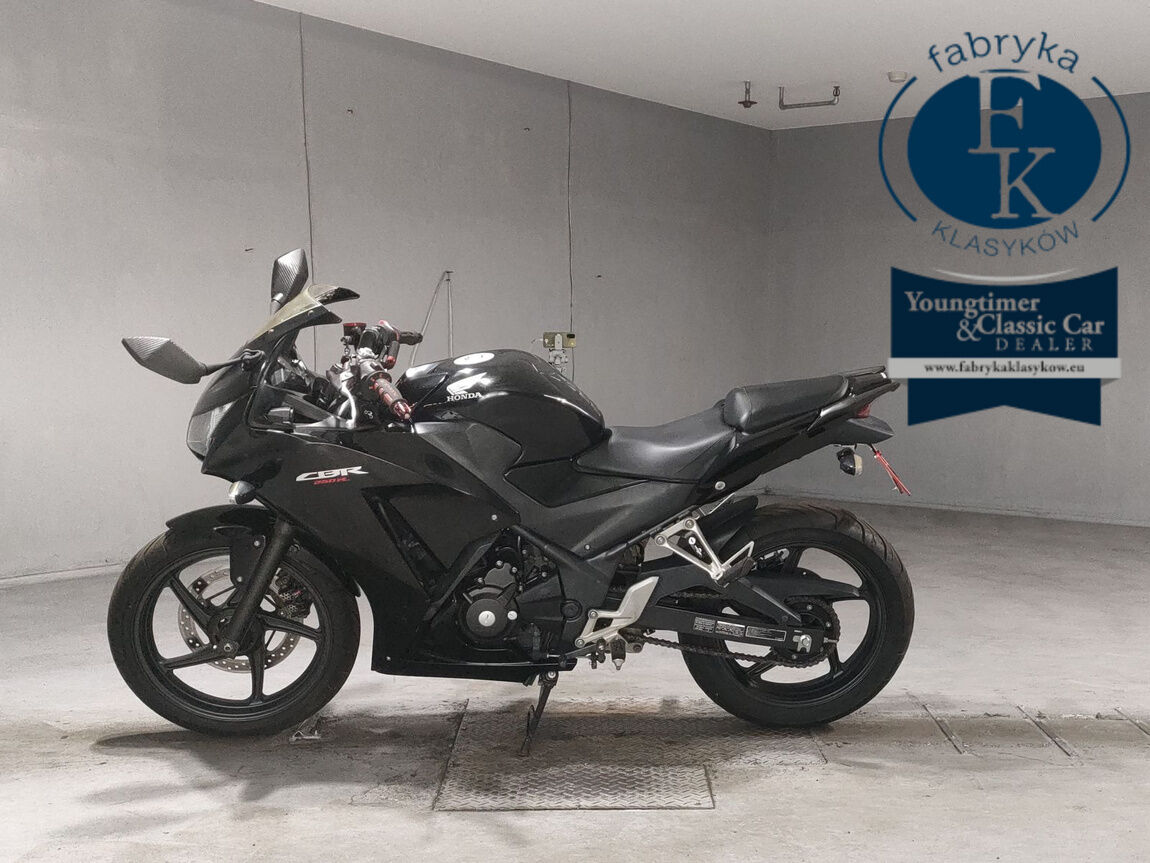 HONDA CBR250R  - zdjęcie 3