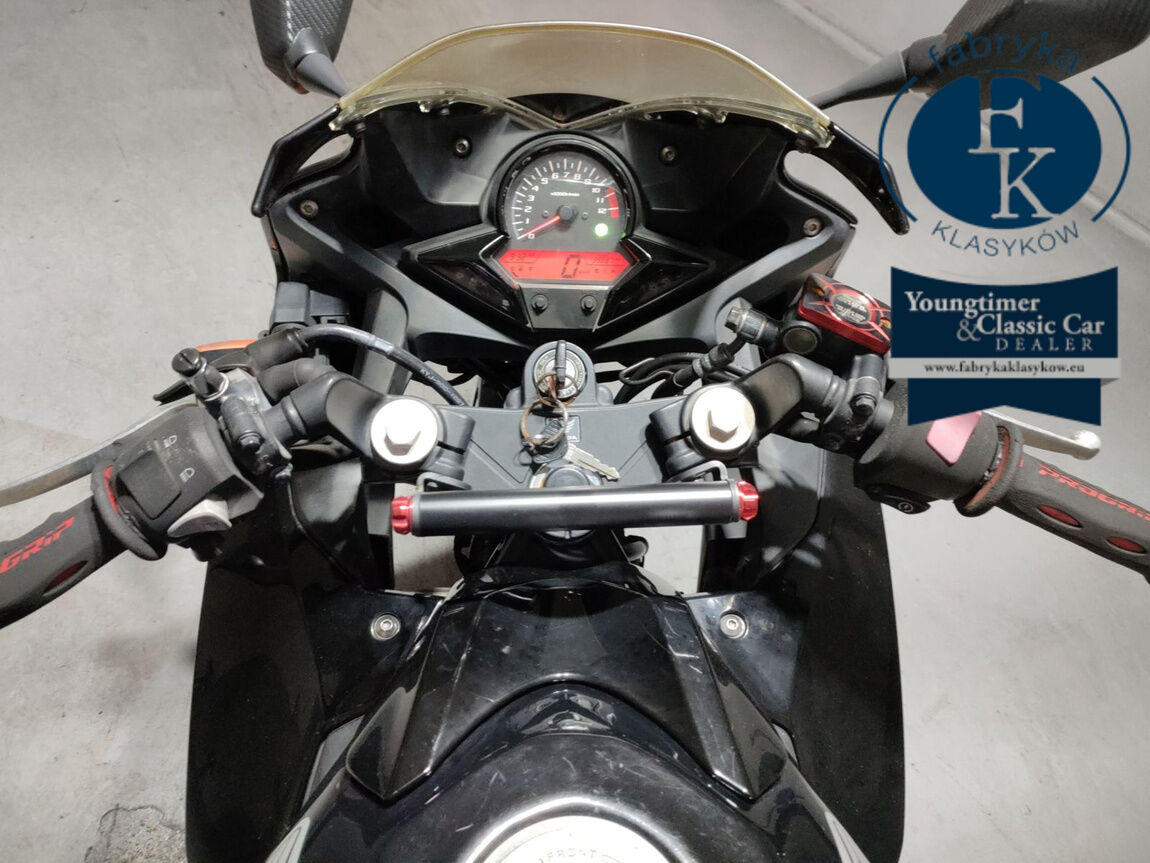 HONDA CBR250R  - zdjęcie 6