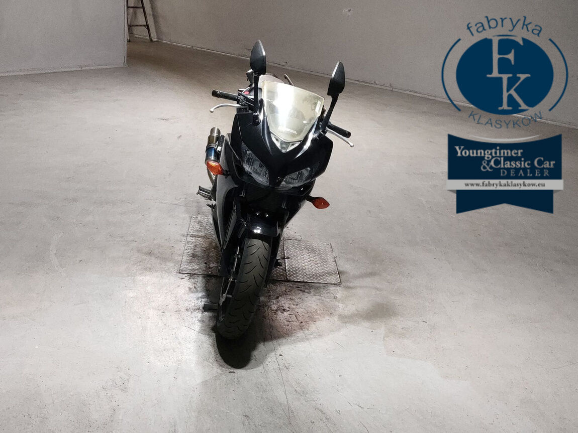 HONDA CBR400R 2014 - zdjęcie 4