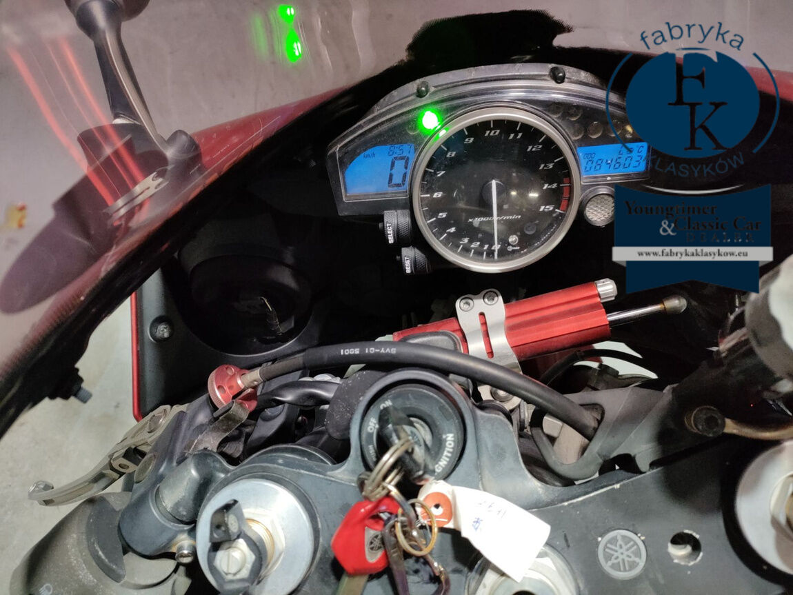YAMAHA YZF-R1 2005 - zdjęcie 6
