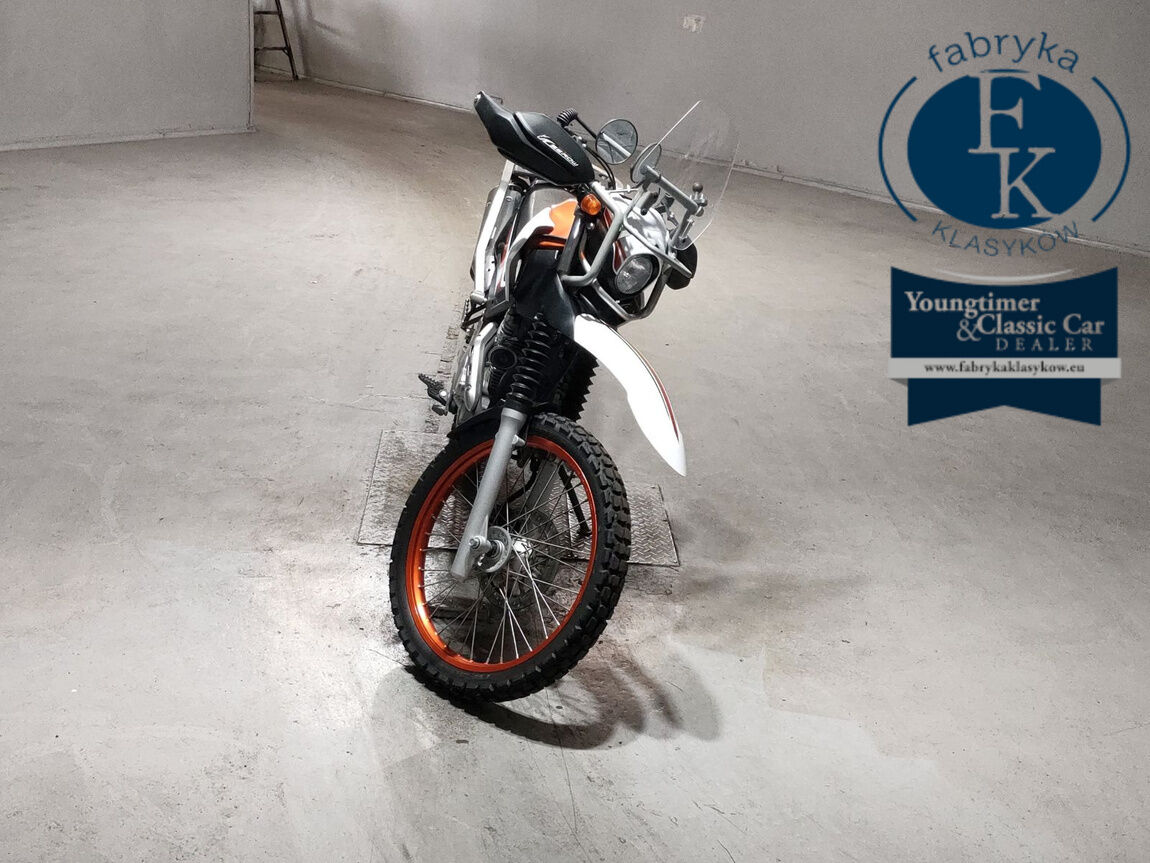 YAMAHA SEROW 250  - zdjęcie 4