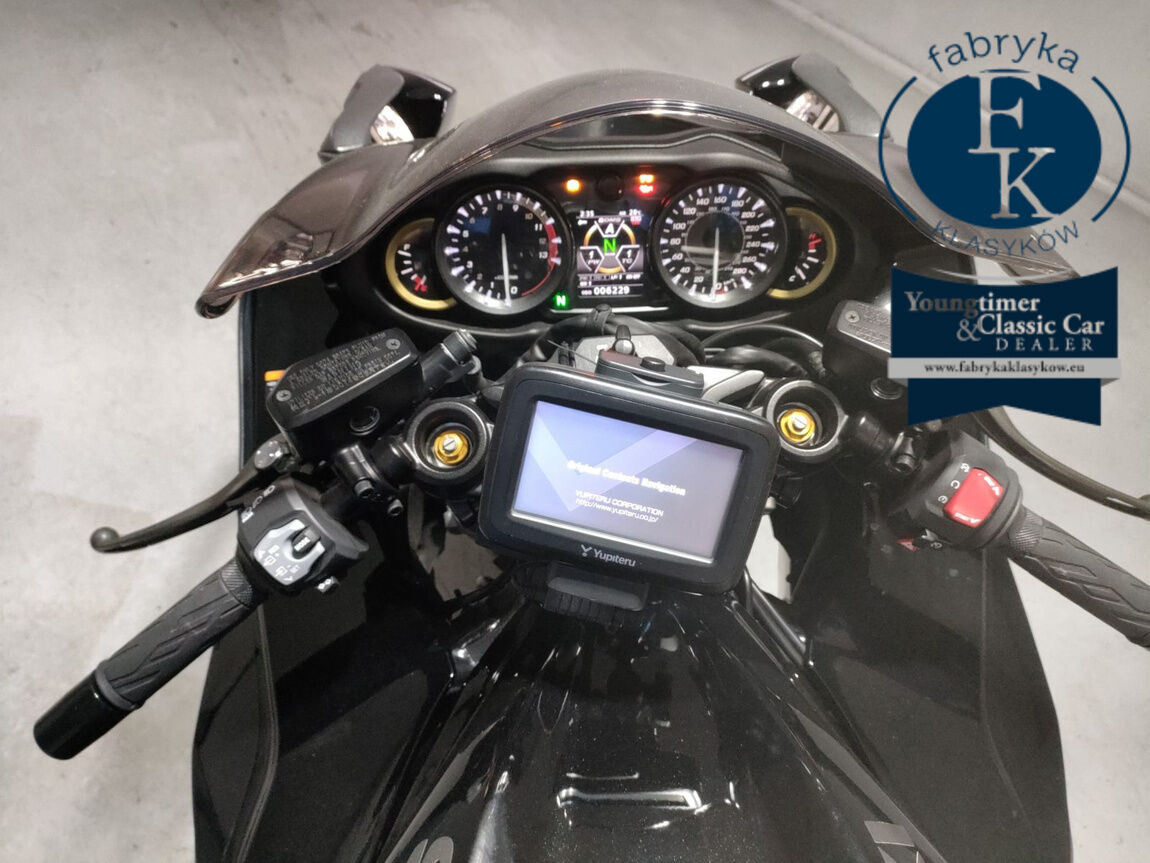 SUZUKI GSX1300R HAYABUSA 2021 - zdjęcie 6