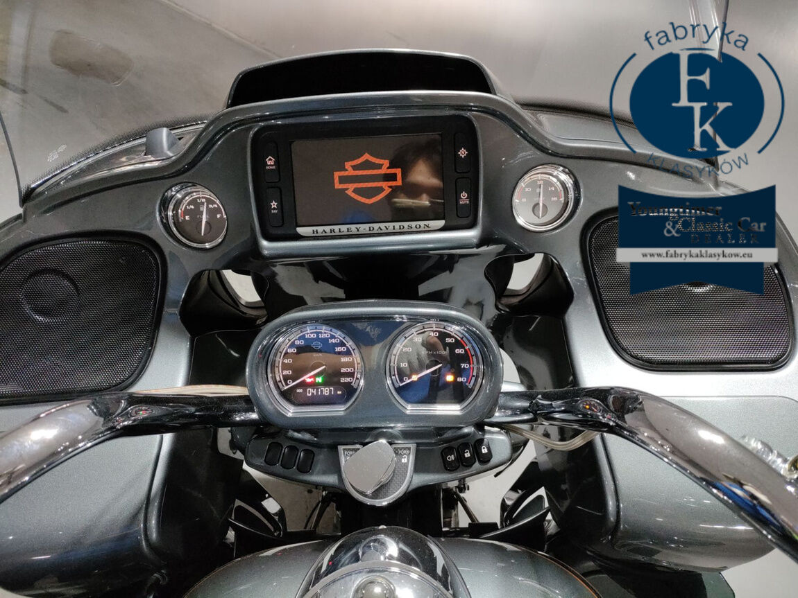 HARLEY-DAVIDSON FLTRUSE1800CVO 2015 - zdjęcie 6