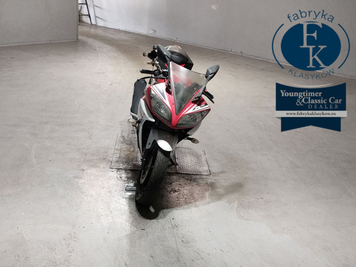 YAMAHA YZF-R15  - zdjęcie 4