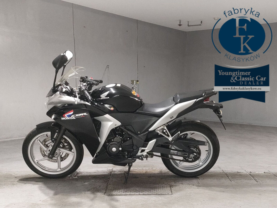 HONDA CBR250R  - zdjęcie 3