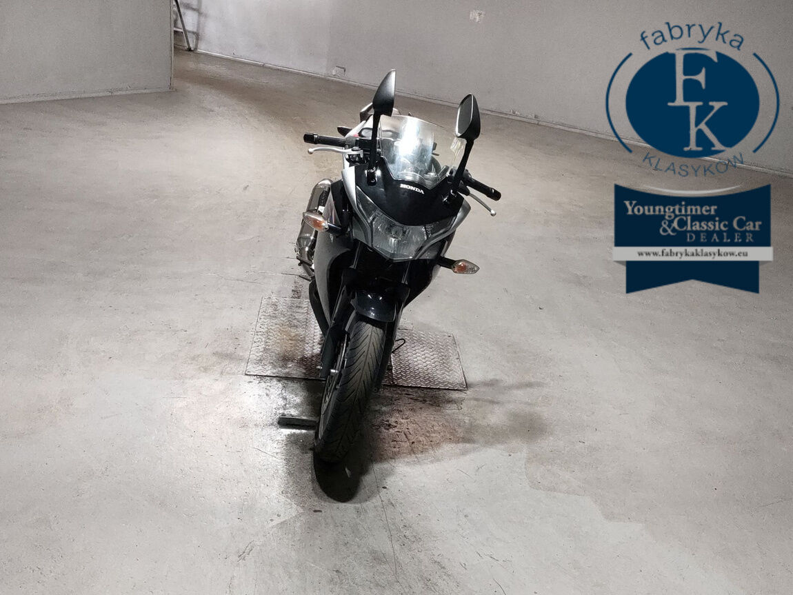 HONDA CBR250R  - zdjęcie 4