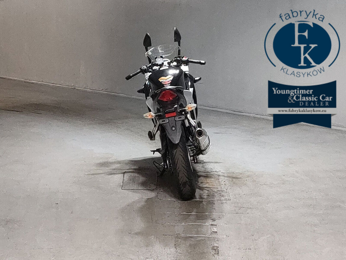 HONDA CBR250R  - zdjęcie 5