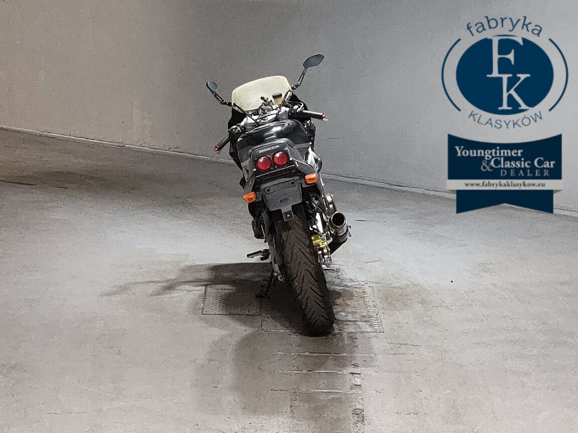 HONDA CBR400RR 1989 - zdjęcie 5