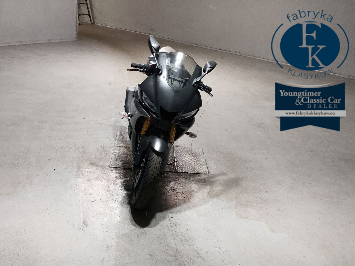 YAMAHA YZF-R25  - zdjęcie 4