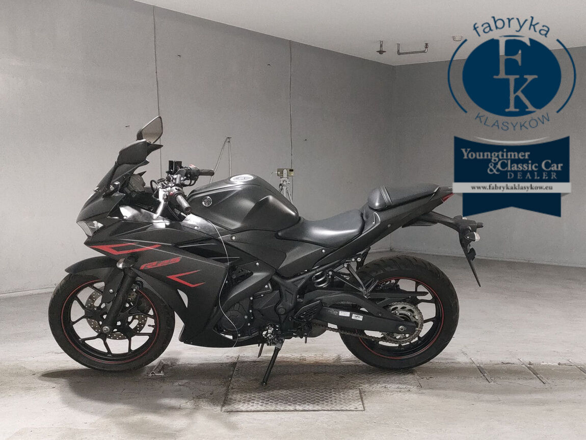 YAMAHA YZF-R25  - zdjęcie 3