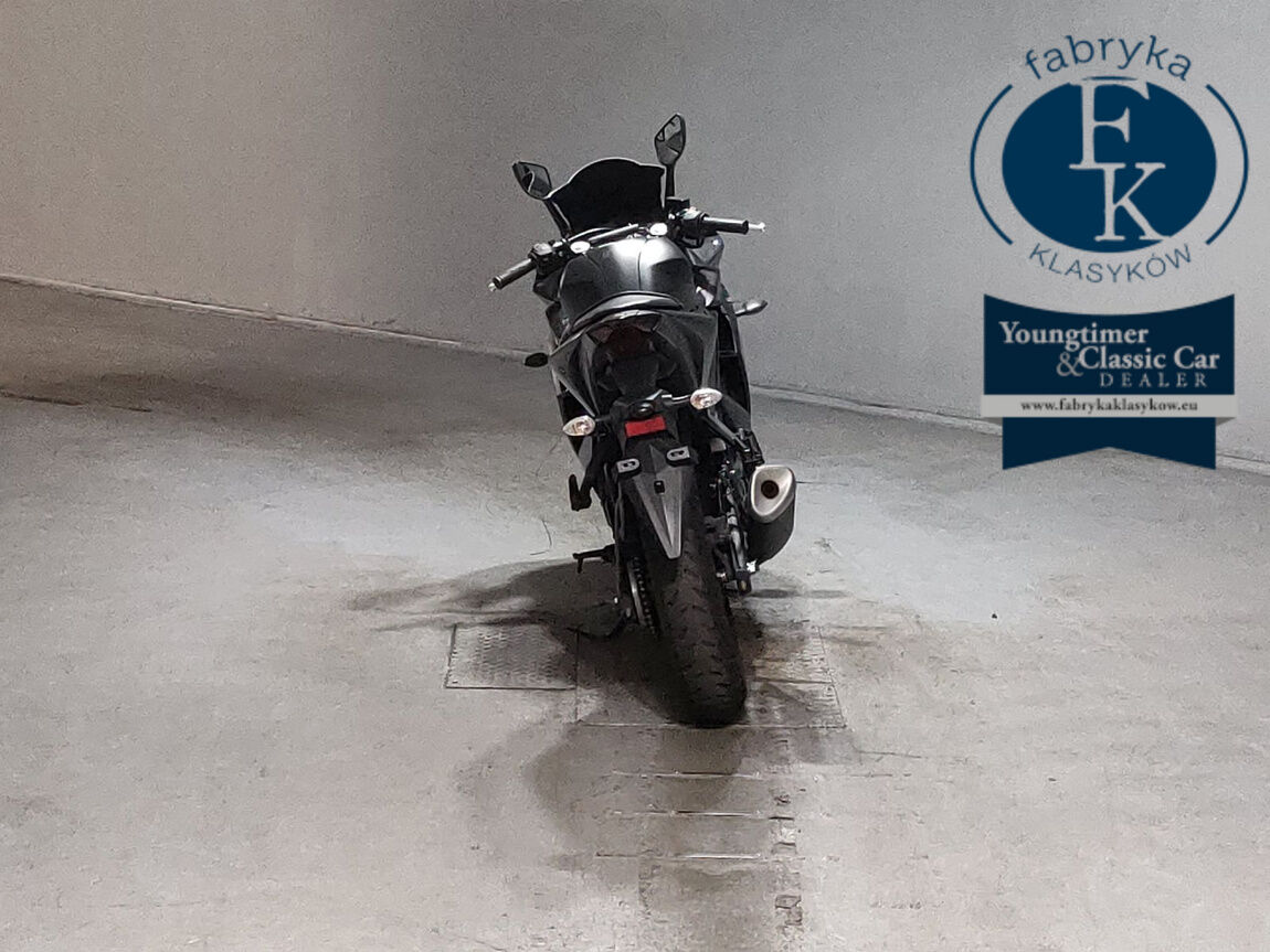 YAMAHA YZF-R25  - zdjęcie 5