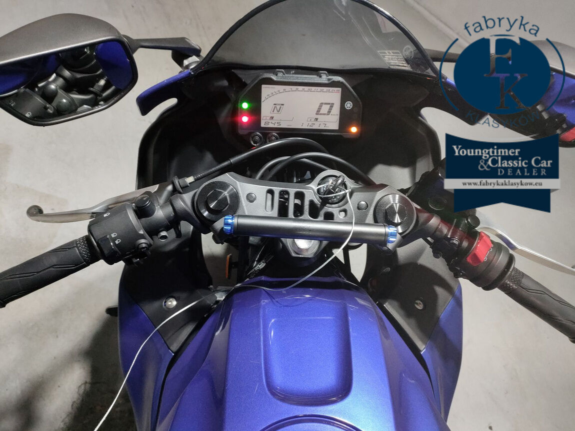 YAMAHA YZF-R25  - zdjęcie 6