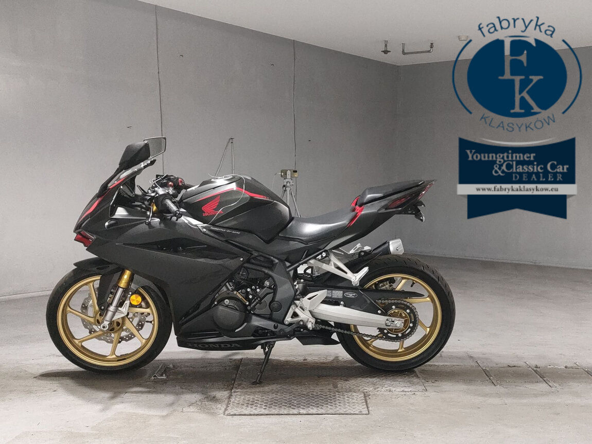 HONDA CBR250RR  - zdjęcie 3