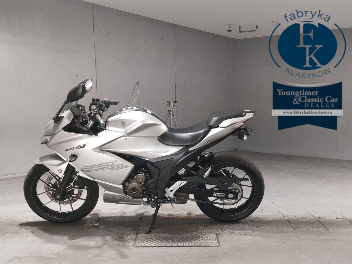 SUZUKI JIKUSA-SF250  - zdjęcie 3