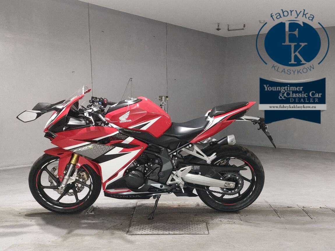 HONDA CBR250RR  - zdjęcie 3