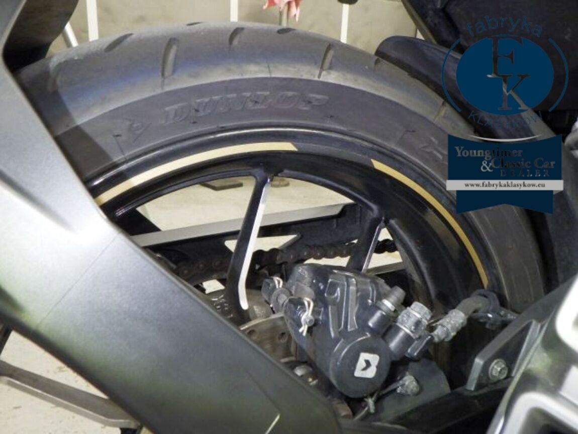 SUZUKI JIKUSA-250  - zdjęcie 28