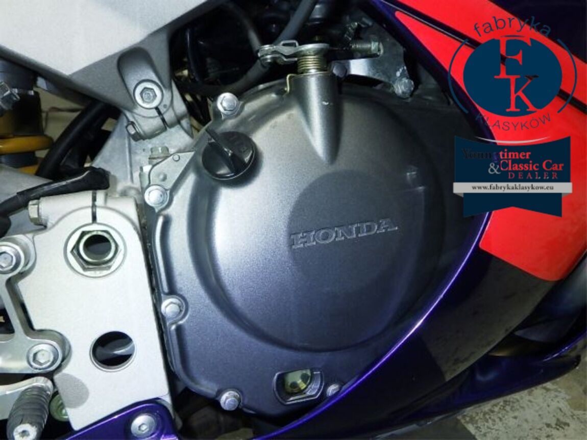 HONDA CBR900RR 2000 - zdjęcie 13