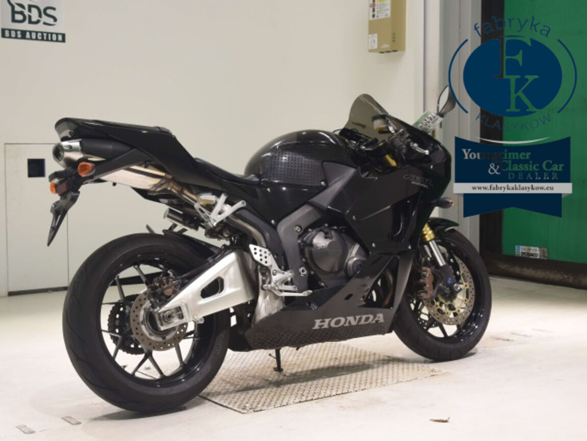 HONDA CBR600RR ABS 2013 - zdjęcie 6