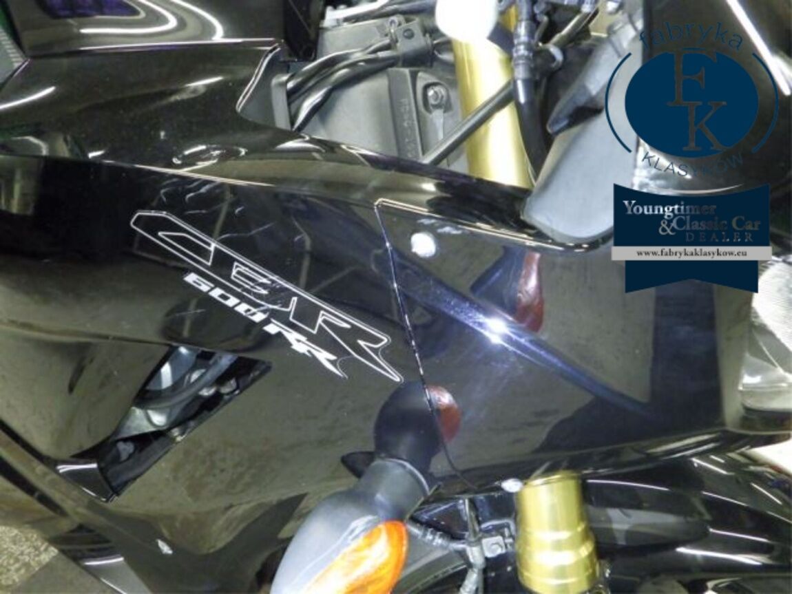 HONDA CBR600RR ABS 2013 - zdjęcie 17