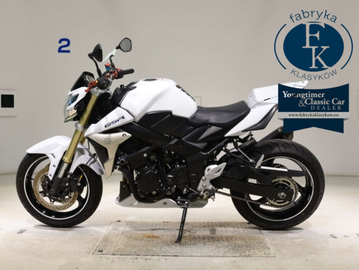 SUZUKI GSR750 2011 - zdjęcie 3