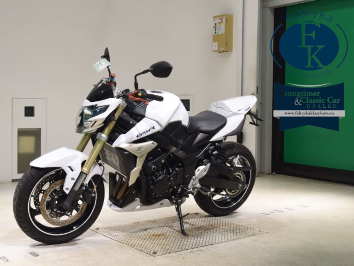 SUZUKI GSR750 2011 - zdjęcie 5