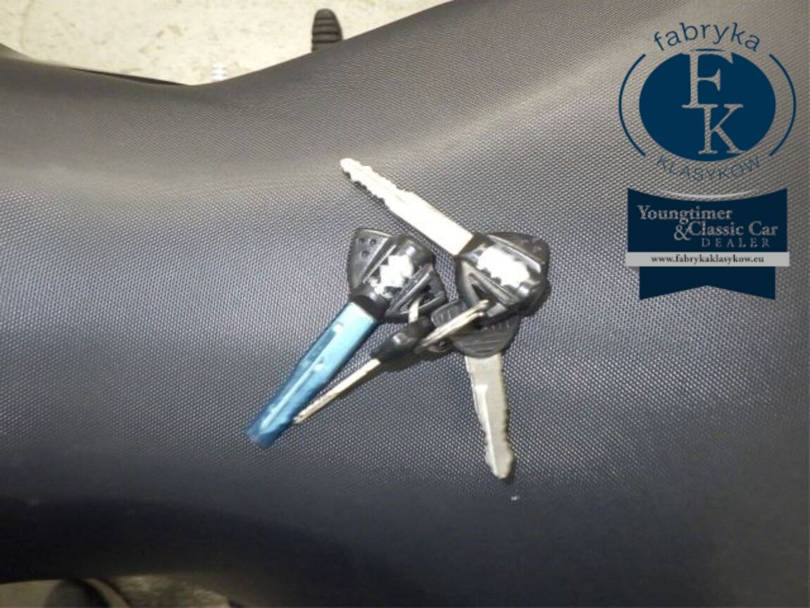 SUZUKI GSR750 2011 - zdjęcie 18