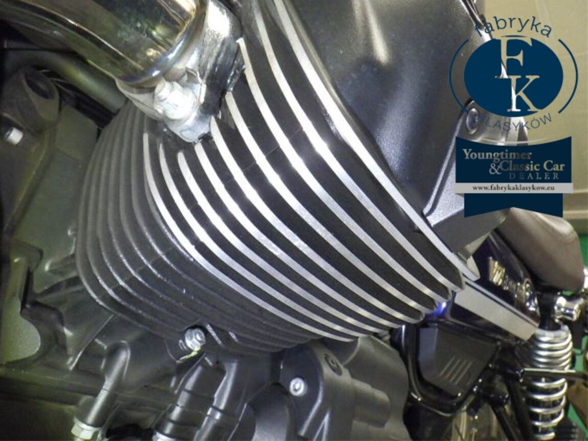 MOTO GUZZI MOTO GUZZI V7 SPECIAL 2022 - zdjęcie 10