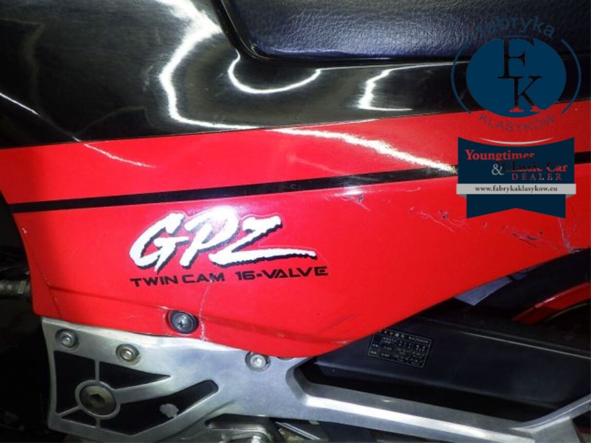 KAWASAKI GPZ900R 1991 - zdjęcie 18