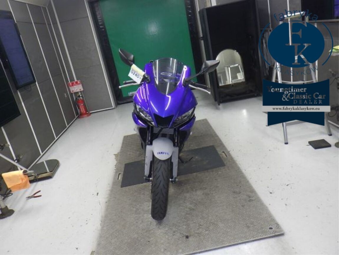 YAMAHA YZF-R25  - zdjęcie 21