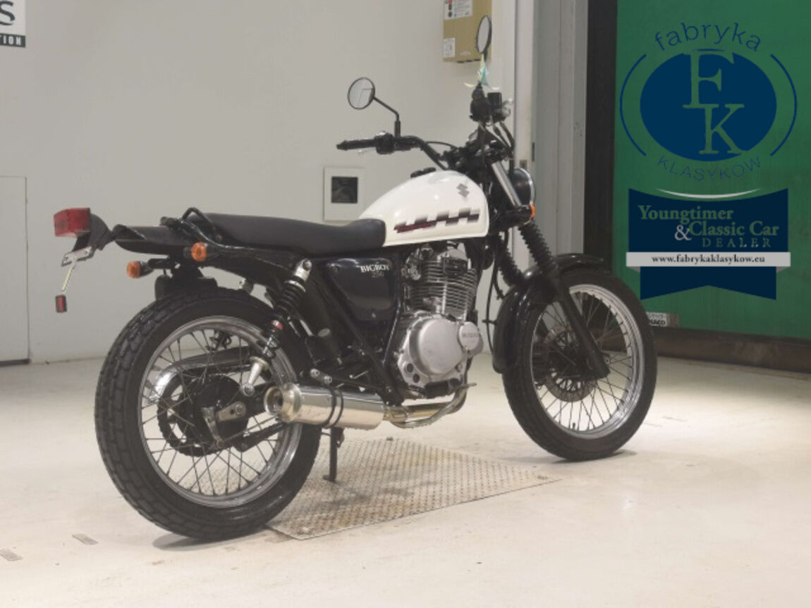 SUZUKI GLASS TRACKER BIG BOY  - zdjęcie 6