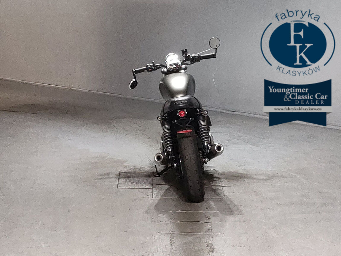 TRIUMPH STREET TWIN 900 2021 - zdjęcie 5