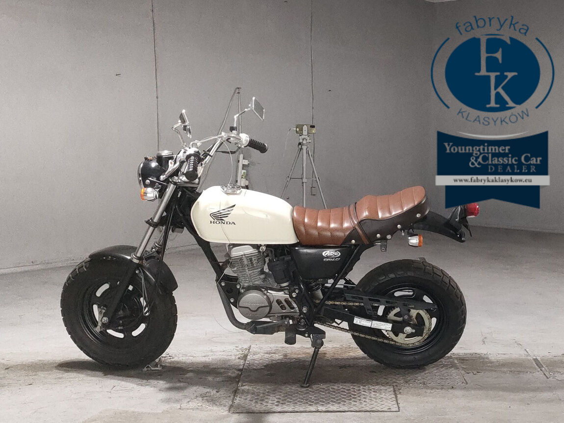 HONDA APE50  - zdjęcie 3