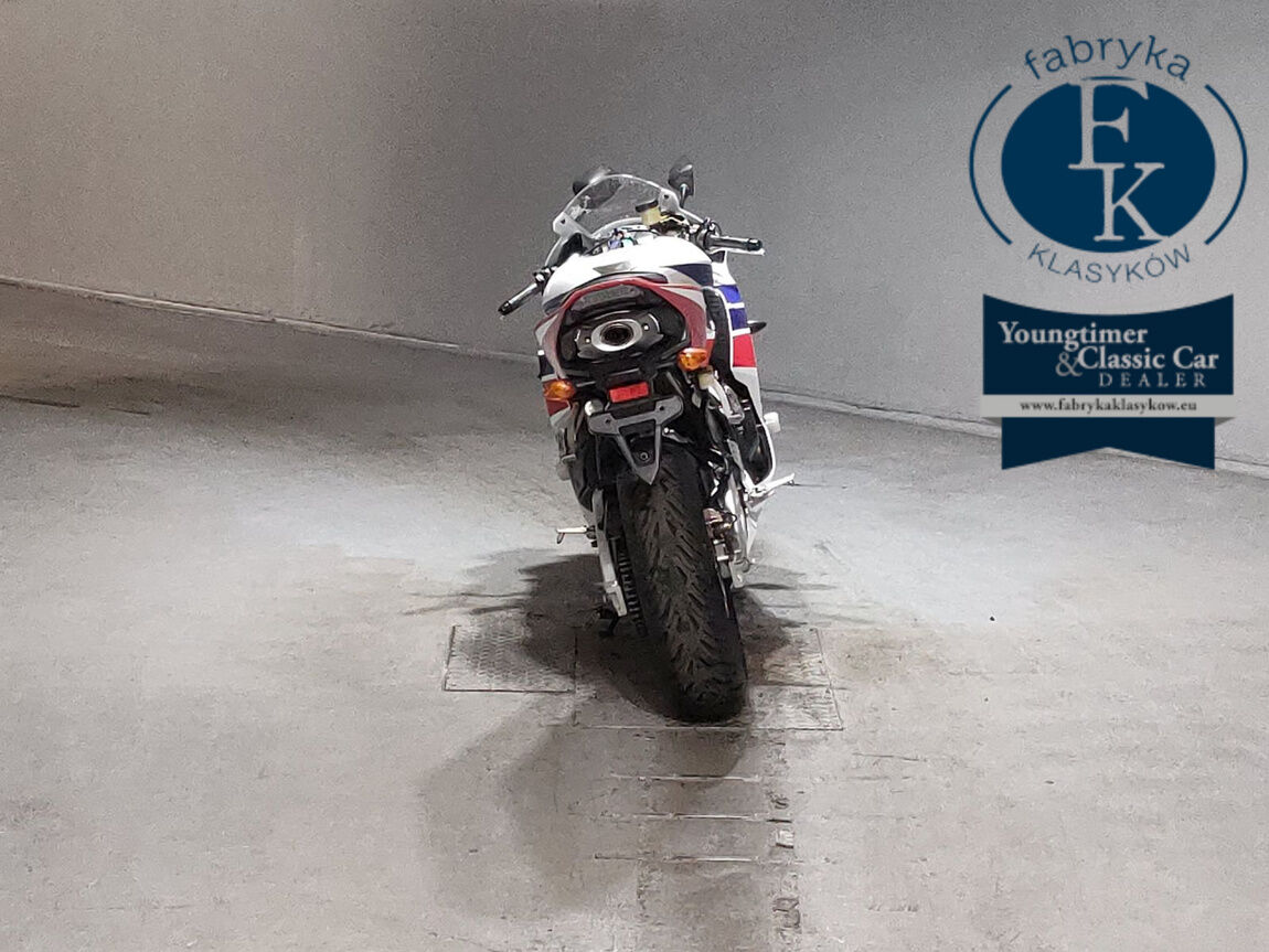 HONDA CBR600RR 2015 - zdjęcie 5