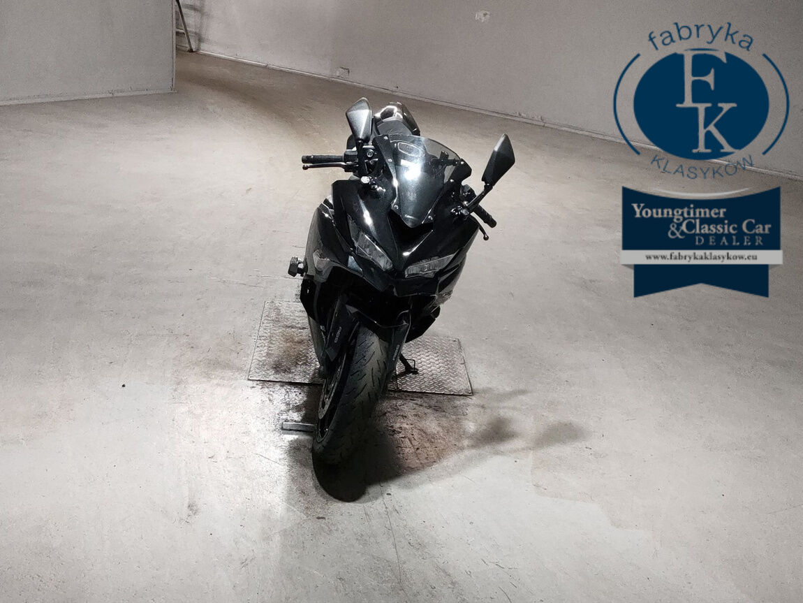 KAWASAKI NINJA ZX-25R  - zdjęcie 4