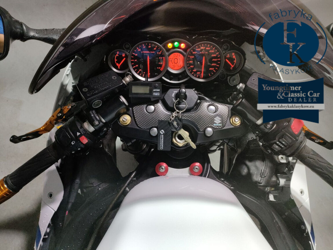 SUZUKI GSX1300R HAYABUSA 2009 - zdjęcie 6
